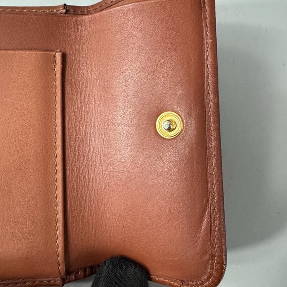Vintage Coach Tan Leather Small Wallet - Picture 8 of 13